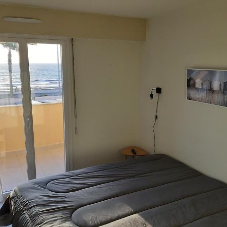 Appartement Cavalaire Face A La Mer Ngoại thất bức ảnh